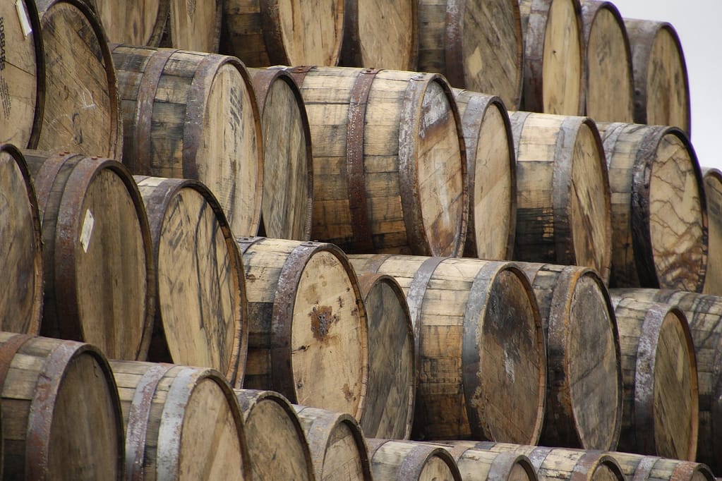 barrels, whiskey, büttner-4991523.jpg